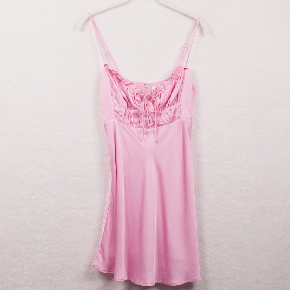 ASTR THE LABEL Ellison Satin Ruched Slip Mini Dress Baby Pink Coquette Sz XS - Picture 4 of 9